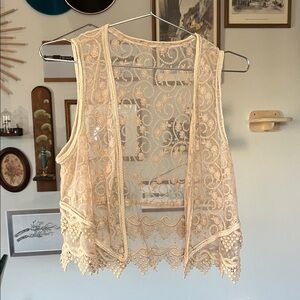Chico's 30th Anniversary Charlotte Detailed Vest Frappe in Beige - Size S/M